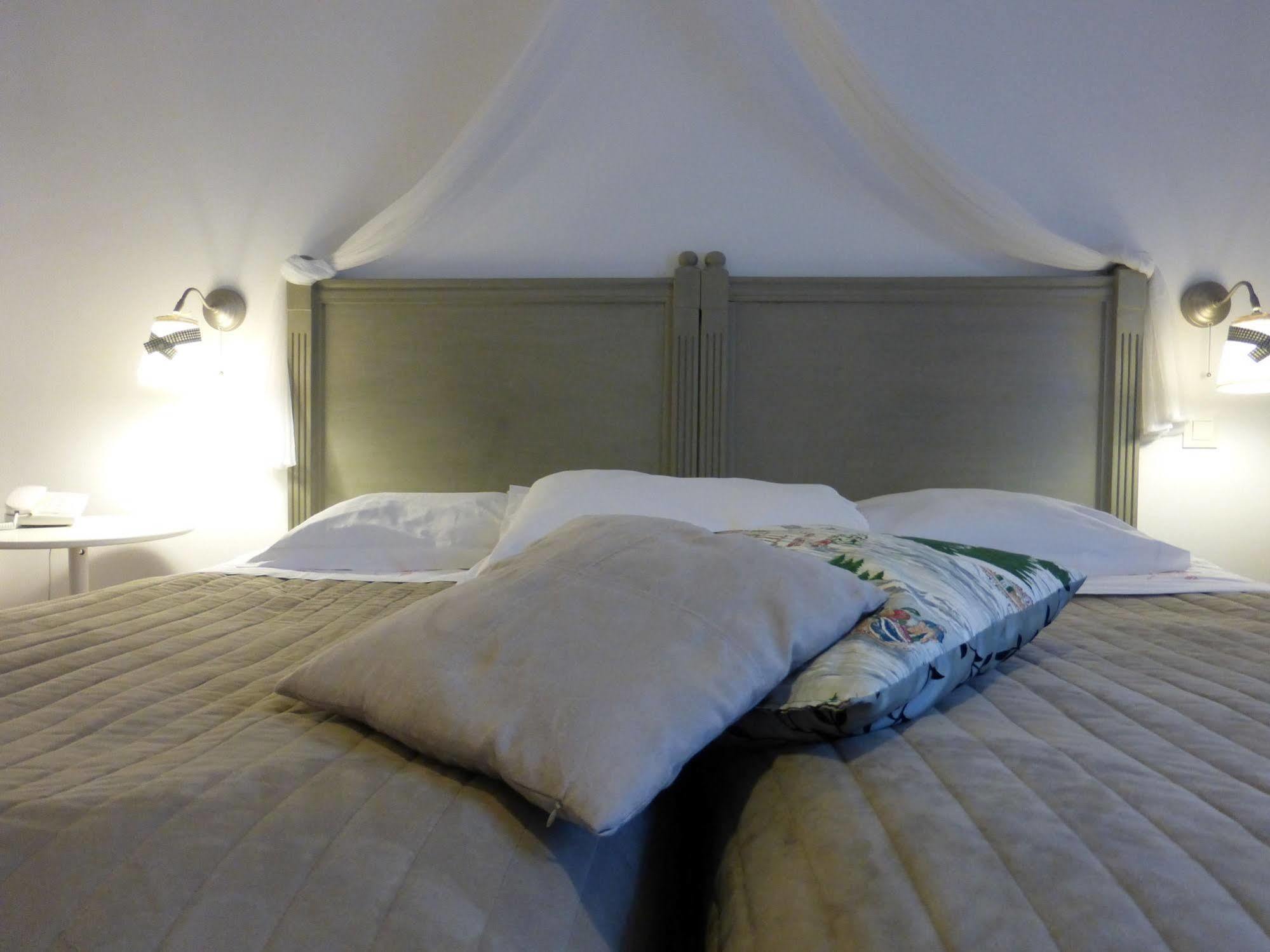 Logis Hotel La Villa Boucicaut Chalon-sur-Saone Exterior photo
